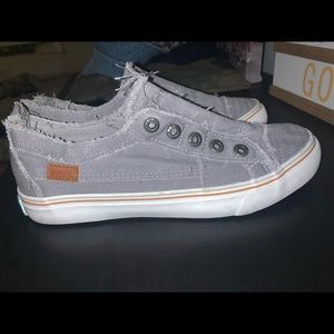 Blowfish Malibu Play Slip on Sneaker